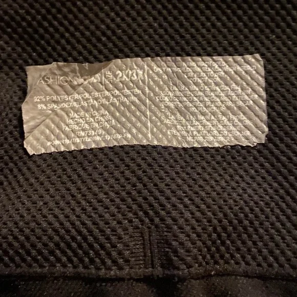 Fashion Nova Leggings - Picture 2 of 2